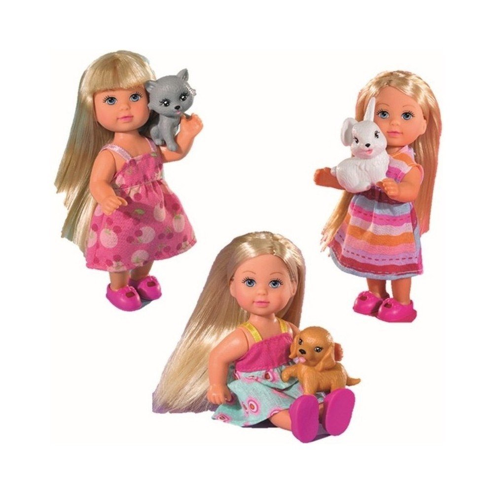 в магазине маленькие куклы