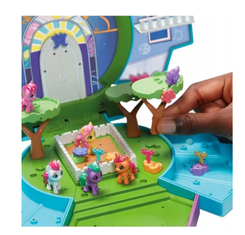  Игровой набор  Кристальный дом Hasbro My Little Pony mini World Magic Brighthouse 5 пони (2.5см) + 60 аксессуаров F3875 фото 5