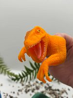 (оранжевый) Пальчиковая кукла-динозавр Dino World