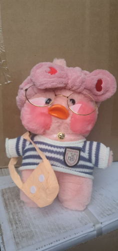 Мягкая игрушка Уточка Lalafanfan duck розовая в синем свитере 30 см фото 4