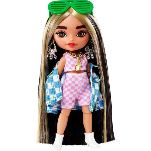 Кукла Barbie Экстра Минис HGP62-2 брюнетка со светлыми прядями фото 4