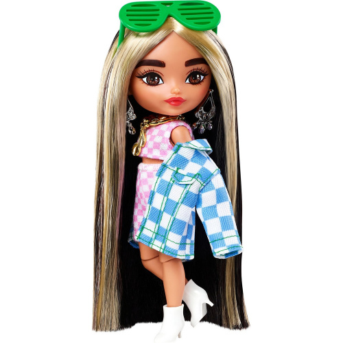 Кукла Barbie Экстра Минис HGP62-2 брюнетка со светлыми прядями фото 5